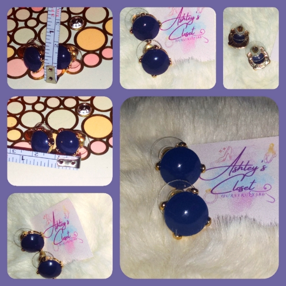 Gold 4 Prong Post Earrings with 1/2"  Round Navy Blue Stone